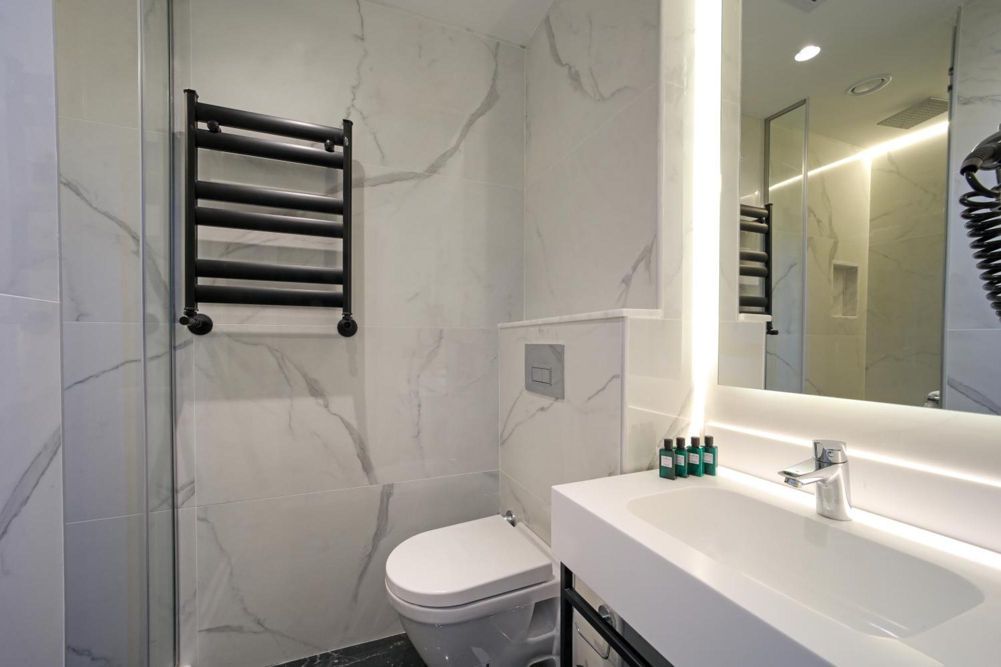 The Trinity Hotel Taksim - Special Category อิสตันบูล ภายนอก รูปภาพ