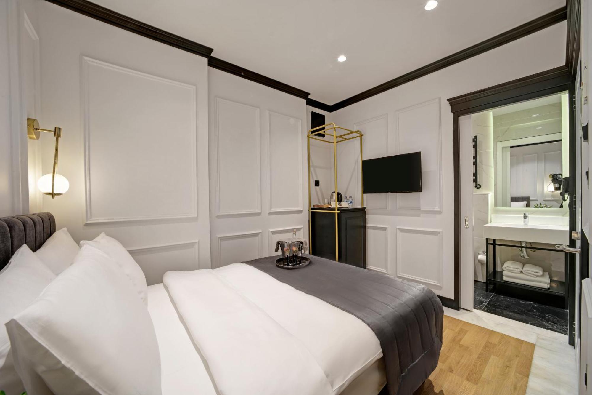 The Trinity Hotel Taksim - Special Category อิสตันบูล ภายนอก รูปภาพ